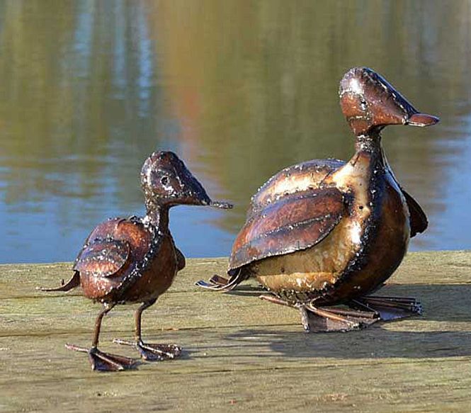 Hovedbilde  And sittende